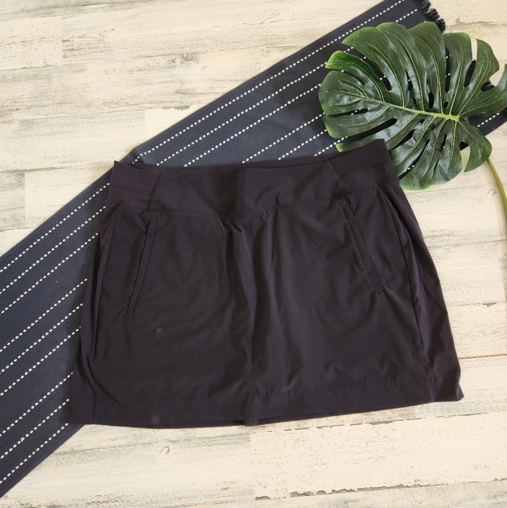Athleta Brooklyn Skort 16" Black Size 20